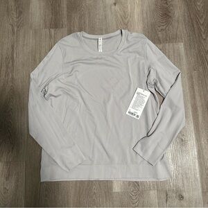 NWT Swiftly Relaxed Long-Sleeve Shirt Hip Length - Size 14